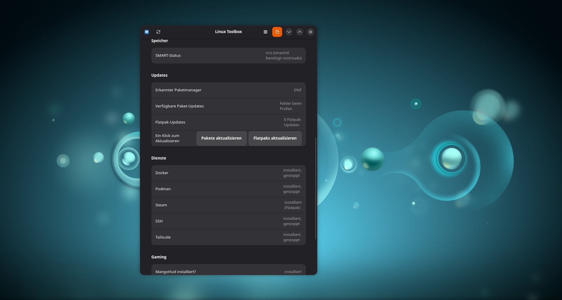 Linux Toolbox: Updates-Bereich mit erkanntem Paketmanager DNF und Ein-Klick-Buttons, darunter Dienste wie Docker, Podman, Steam, SSH, Tailscale und der Gaming-Bereich.